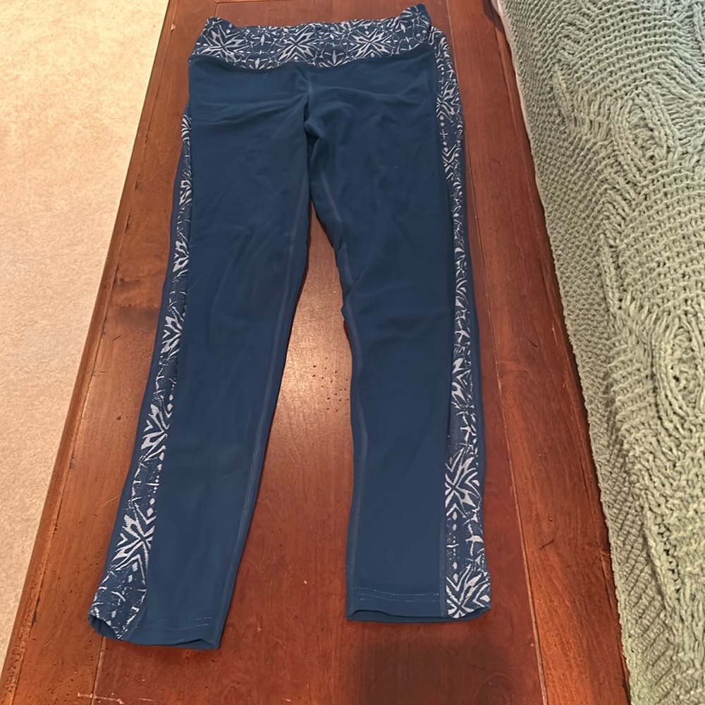 Oiselle leggings size 4